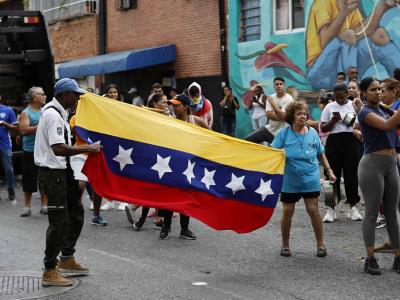 Elecciones en Venezuela: pretenden tomar residencia Embajada argentina