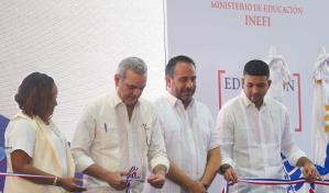 Luis Abinader e INEFI entregan polideportivo en El Capotillo