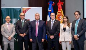Cámara de Comercio de España ofreció la conferencia "Horizontes financieros y Reforma Fiscal"