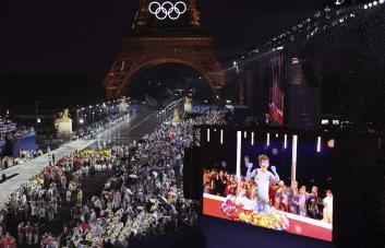 OBS reconoce dificultades en realización televisiva de ceremonia inaugural