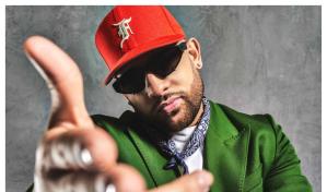 Mark B estrena "Bailando así", un merengue romántico, que invita a bailar y a enamorarse