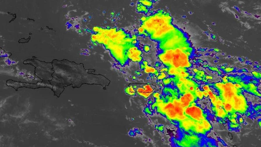 Seis provincias en alerta verde por fuertes aguaceros que traerá onda tropical desde este jueves