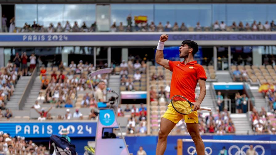 Alcaraz elimina a Paul en el tenis olímpico y el reinante campeón Zverev cae ante Musetti