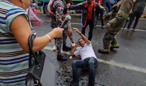 Polic&iacute;a abusador y machista agrede a periodistas en Santiago en medio de incendio