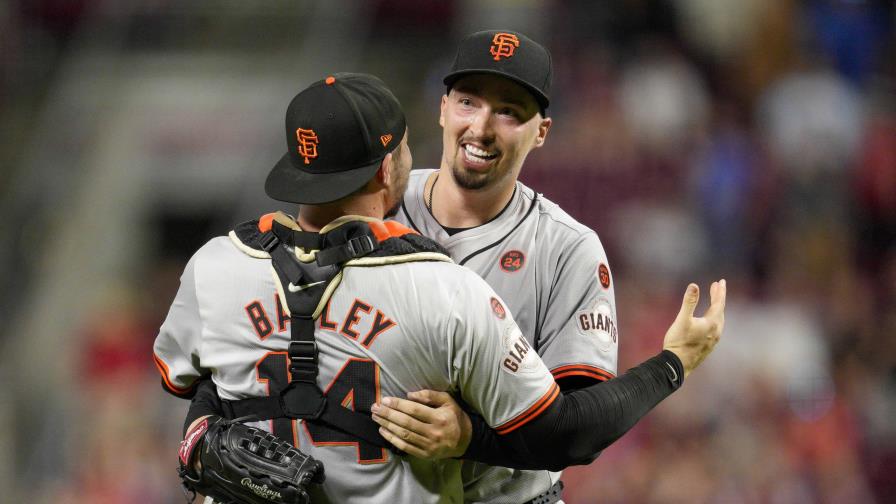 Blake Snell lanza su primer sin hit en la victoria de Gigantes ante Rojos