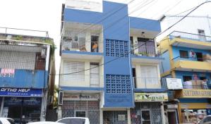 Encuentran muertas a madre e hija en Santiago
