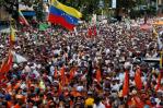 Gobierno y oposición miden fuerzas en Caracas en medio de la incertidumbre que impera tras elección Gobierno y oposición miden fuerzas en Caracas en medio de la incertidumbre que impera tras elección