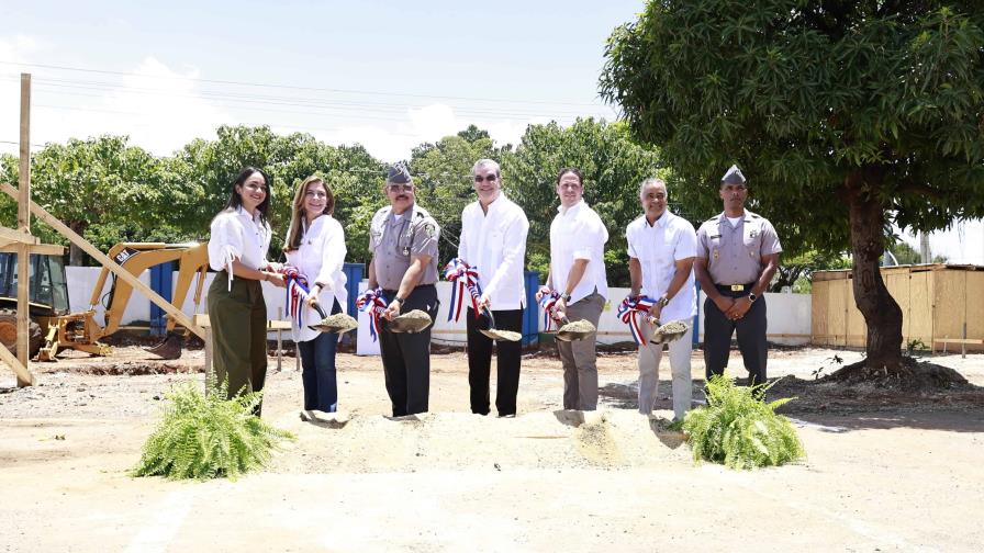 Abinader entrega obras en Santo Domingo, el DN  y Boca Chica