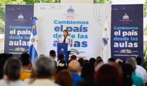 Vicepresidenta llama a los profesores a autoevaluarse  a trav&eacute;s del progreso de sus estudiantes
