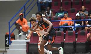 Carter anot&oacute; 30 y los Reales ganaron en La Romana