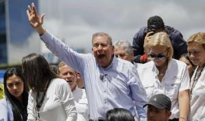 EE.UU. aclara que no reconoce a González como presidente venezolano y pide una transición