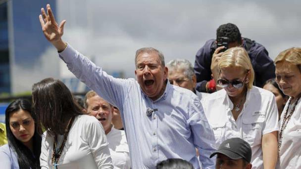 Candidato opositor falta a citación de fiscalía de Venezuela y recibe nueva convocatoria