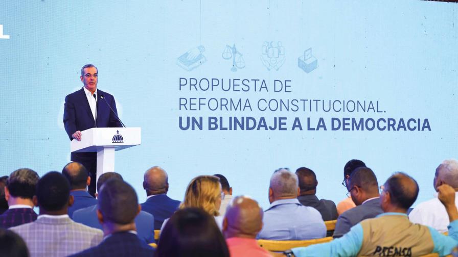 Abinader presenta su propuesta para la reforma constitucional