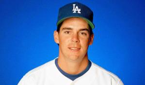 Fallece Billy Bean, quien se convirti&oacute; en segundo pelotero que anunci&oacute; que era gay en 1999