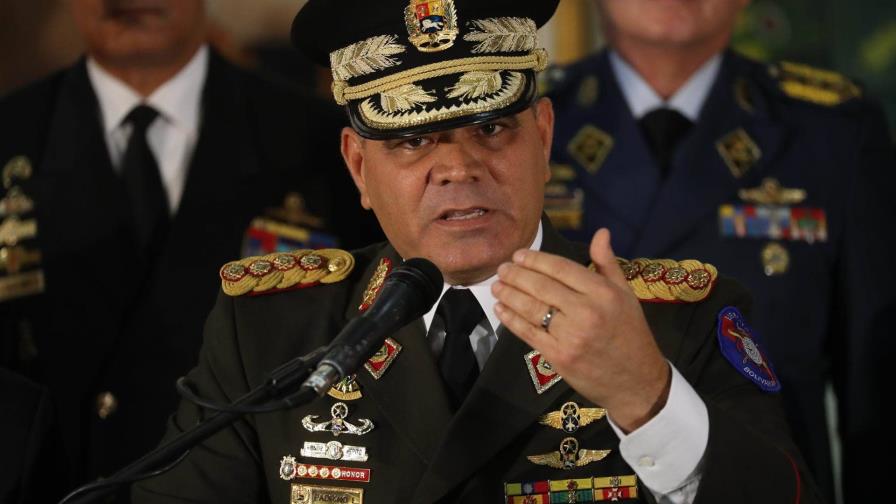 Militares de Venezuela cierran filas con Maduro y reiteran su absoluta lealtad