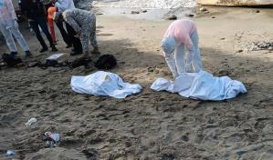 Embarcación hallada con osamentas de africanos en Río San Juan tenía 12 paquetes de drogas