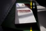 La Constitución tiene faltas gramaticales en muchos artículos