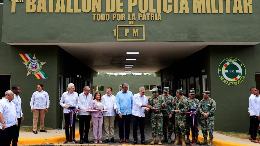 Abinader construye y renueva obras en el Campamento Militar de Pedro Brand
