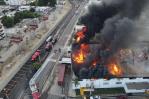Incendio en zona franca de Santiago se originó en nave con materiales textiles