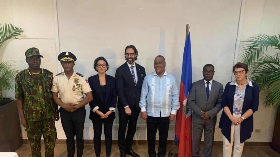 Garry Conille se reúne con embajadores de EE.UU. y Canadá y pide más apoyo para la policía haitiana