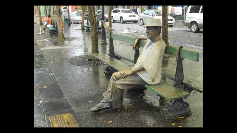 Dañan una escultura del legendario compositor puertorriqueño Tite Curet Alonso