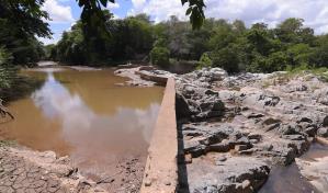 Don Miguel y Joca, entre obras pendientes del Indrhi