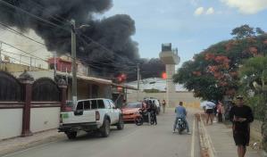 No se registran víctimas en incendio en zona franca de Santiago