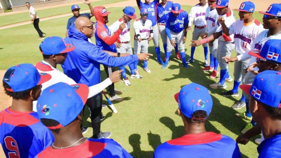 RD prepara equipo para Torneo Mundial de Béisbol U15 RD prepara equipo para Torneo Mundial de Béisbol U15
