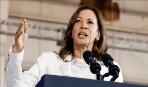 Kamala Harris acalla una protesta propalestina en su mitin de Detroit: Estoy hablando yo