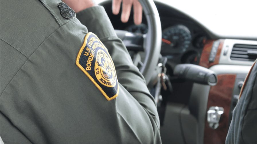 Alguaciles fronterizos rechazan ley de Arizona que los convertiría en agentes migratorios Alguaciles fronterizos rechazan ley de Arizona que los convertiría en agentes migratorios