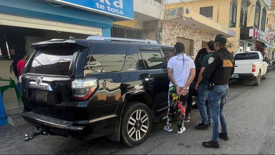 Policía detiene hombre en La Romana por supuesta clonación de tarjetas