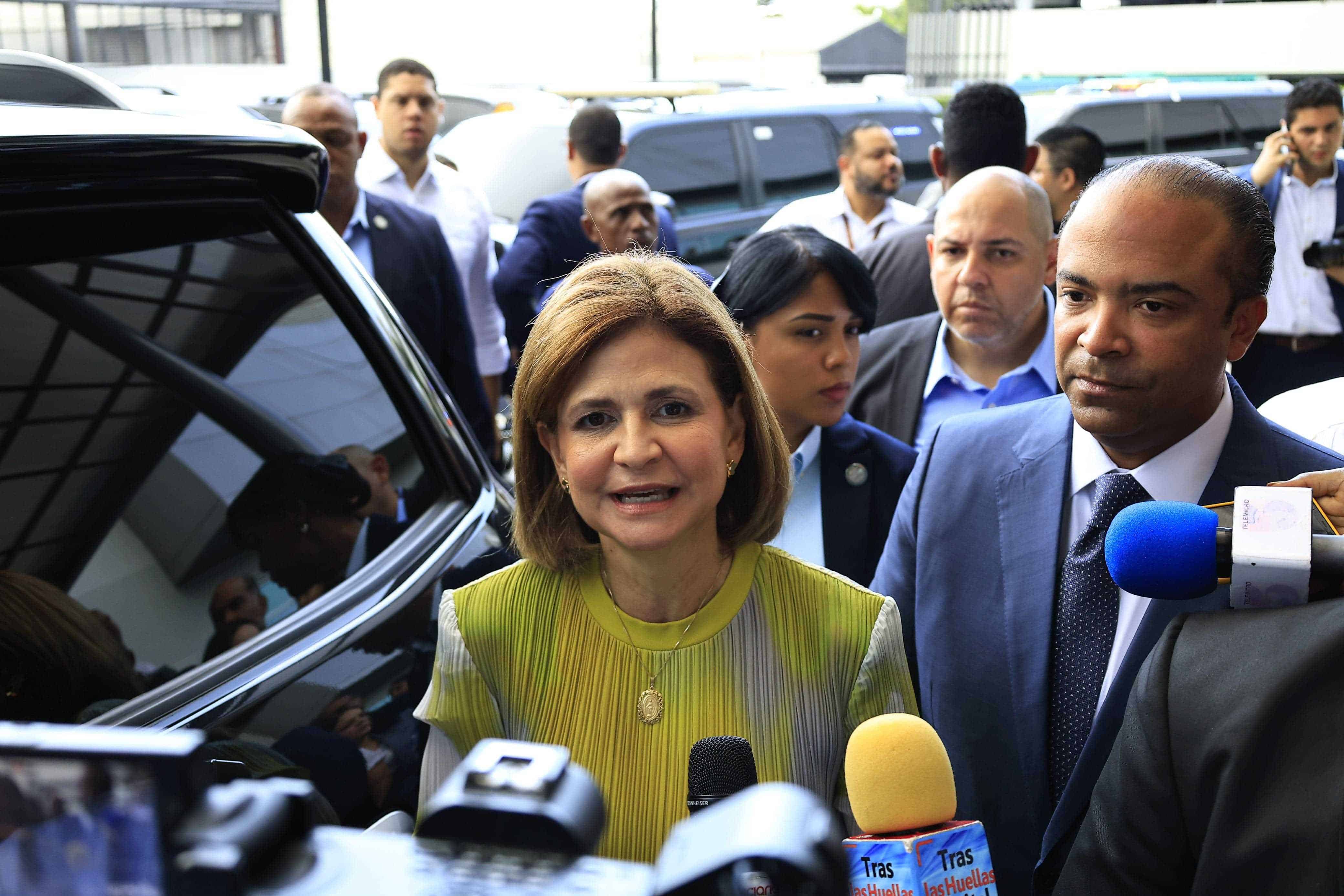 <font style=vertical-align: inherit;><font style=vertical-align: inherit;>Raquel Peña, </font></font>vicepresidenta de la República Dominicana.