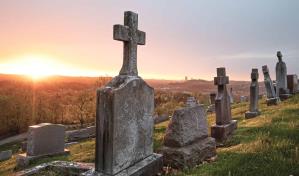 El COVID-19 desciende a 10ma causa principal de muerte en Estados Unidos