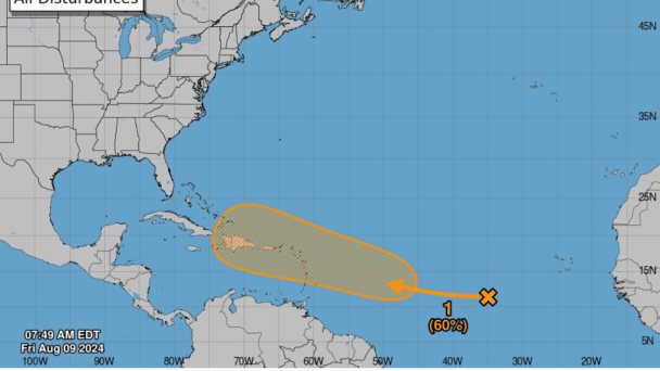 Una depresión tropical podría formarse la próxima semana y acercarse a Antillas Mayores, según CNH