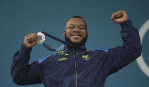 D&iacute;az cumple profec&iacute;a en redes sociales y gana medalla de oro en los Juegos Ol&iacute;mpicos de Par&iacute;s 2024