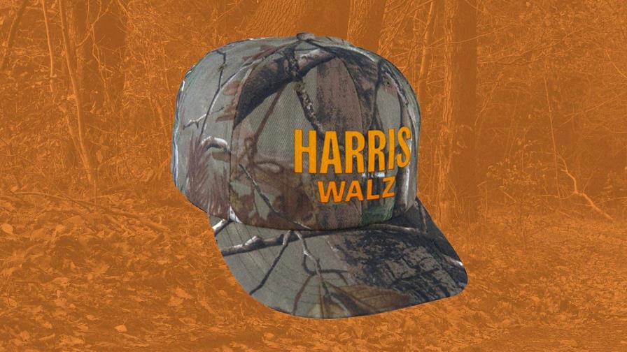 La gorra de camuflaje de Harris y Walz se convierte en un éxito de ventas