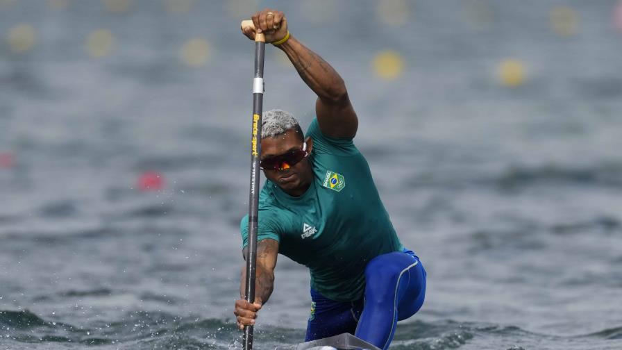 Brasileño Queiroz alcanza plata en final de C1-1000, su quinta medalla olímpica Brasileño Queiroz alcanza plata en final de C1-1000, su quinta medalla olímpica
