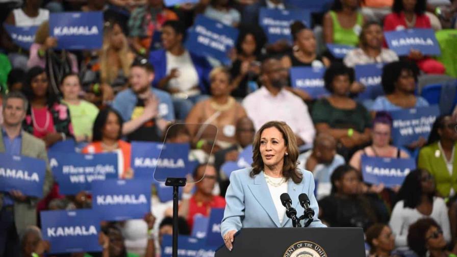 Kamala Harris y Joe Biden en acto público conjunto el 15 de agosto