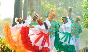 Ballet Folklórico Nacional Dominicano en festival de Francia