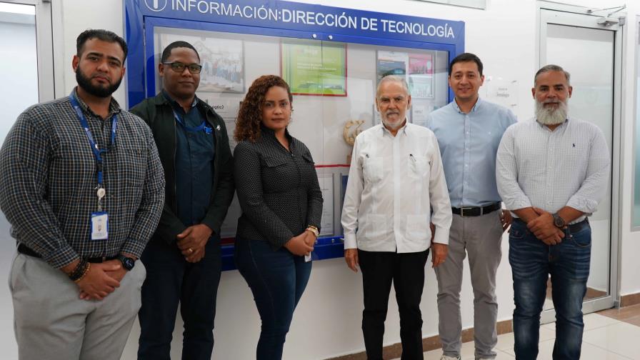 Ministerio de Medio Ambiente resalta fortalecimiento de infraestructura digital