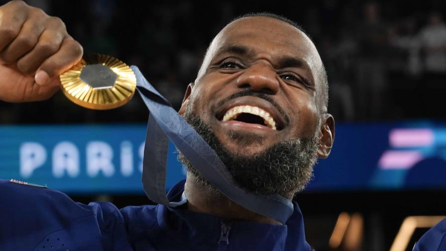 Me siento muy honrado, dice LeBron, mejor jugador del torneo de básquet de París 2024