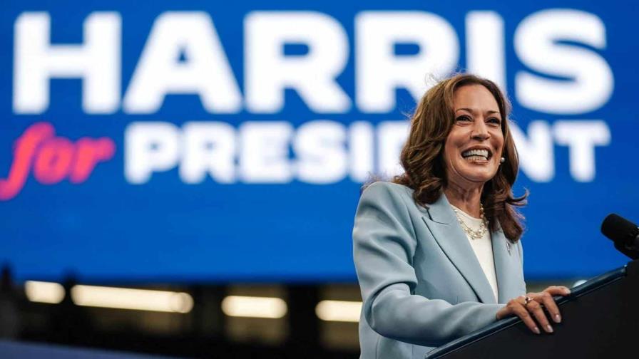 Harris apuesta en Las Vegas por la clase trabajadora y da prioridad a la economía