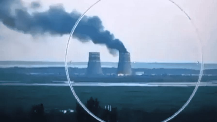 El OIEA informa que no hay peligro nuclear pese al humo y las explosiones en Zaporiyia