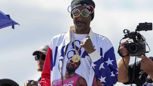 Snoop Dogg, la pegadiza desgana de la mascota oficiosa de París-2024