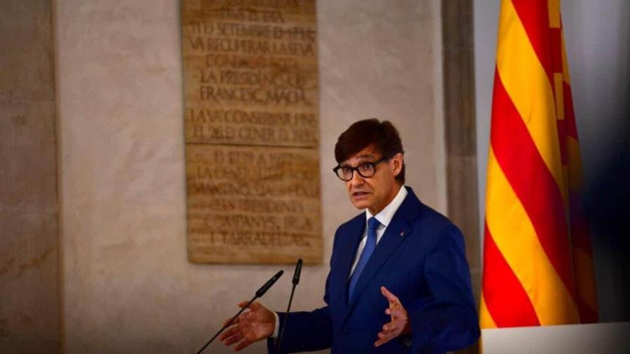 Toma posesión un nuevo gobierno catalán sin hegemonía independentista