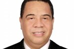 El maestro Armando Olivero resalta legalidad por cobro de inscripción de obras en la Onda El maestro Armando Olivero resalta legalidad por cobro de inscripción de obras en la Onda