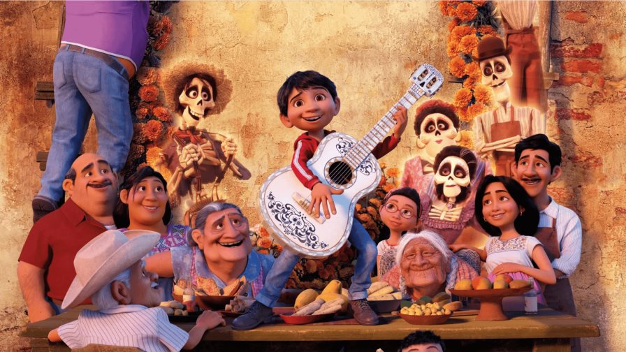 La mexicanísima película Coco tendrá su propia atracción en Disneyland