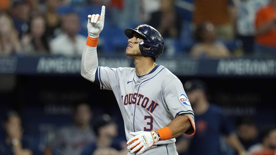 Con vuelacercas de Jeremy Peña, Astros superan a Rays