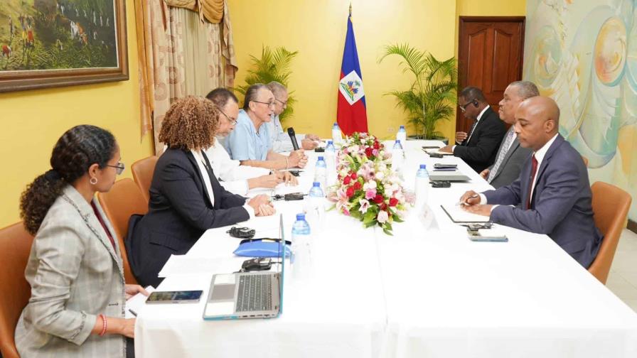 Le Nouvelliste se queja de falta de información oficial sobre visitas de Caricom a Haití