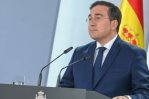 El Gobierno español defiende la mediación del expresidente Zapatero en Venezuela El Gobierno español defiende la mediación del expresidente Zapatero en Venezuela